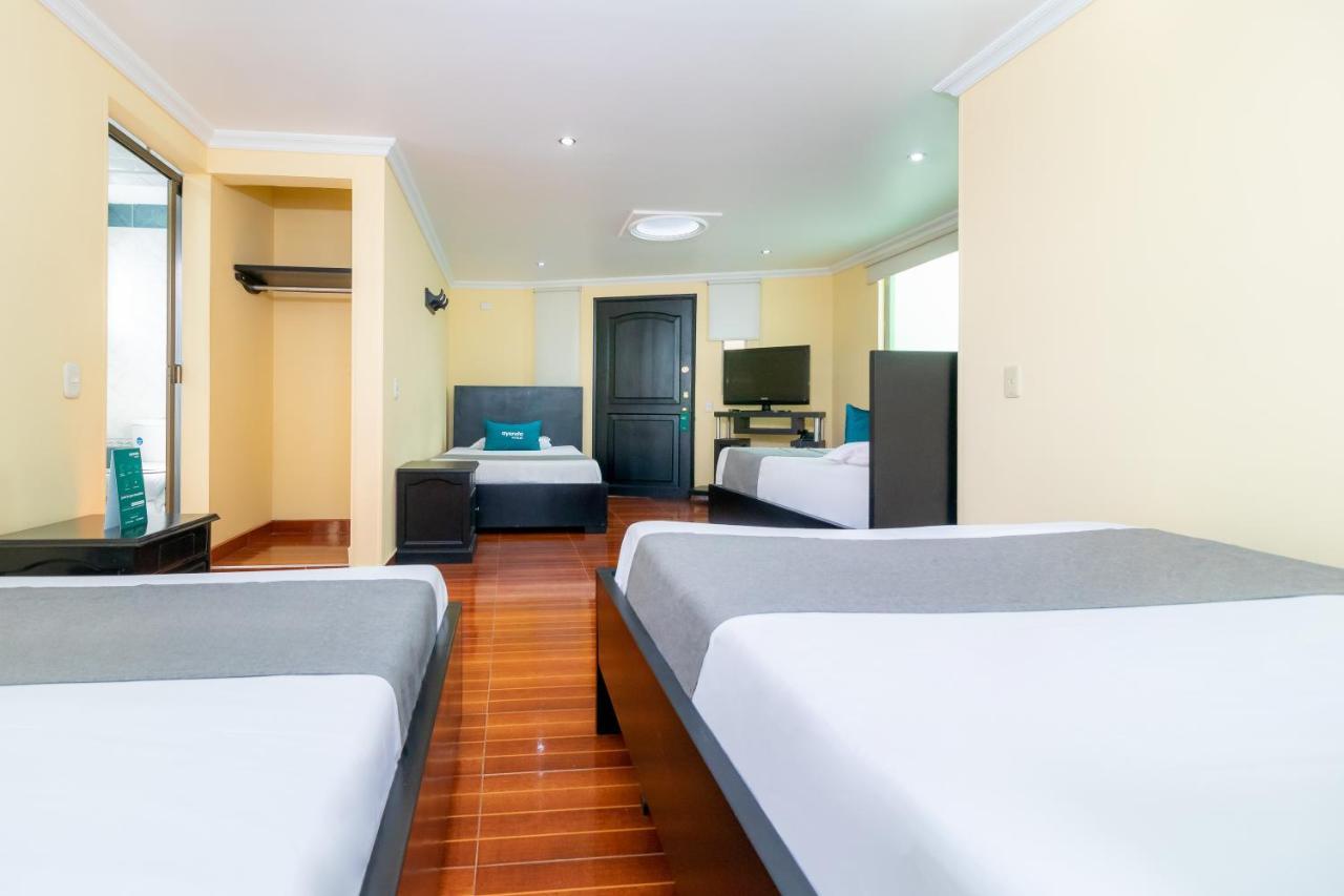 Hotel Ayenda Normandy Богота Екстер'єр фото